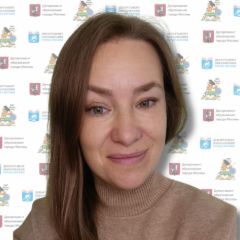 Столярова Елена